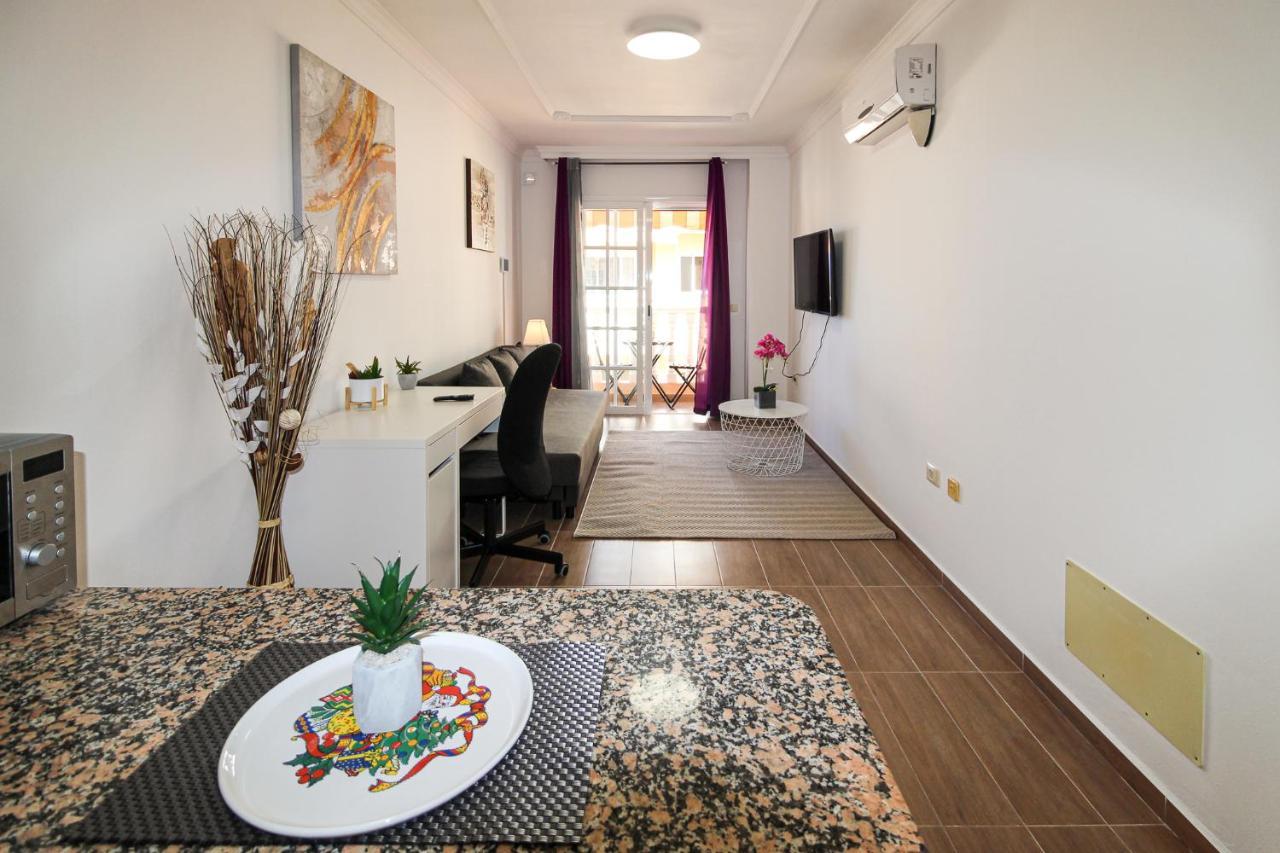 Beautiful Renovated Apartment with Air Conditioning Just Steps From the Sea in Playa San Juan