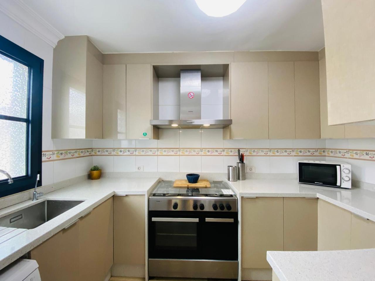 Beautiful Serenity Townhouse, Costa Adeje 2