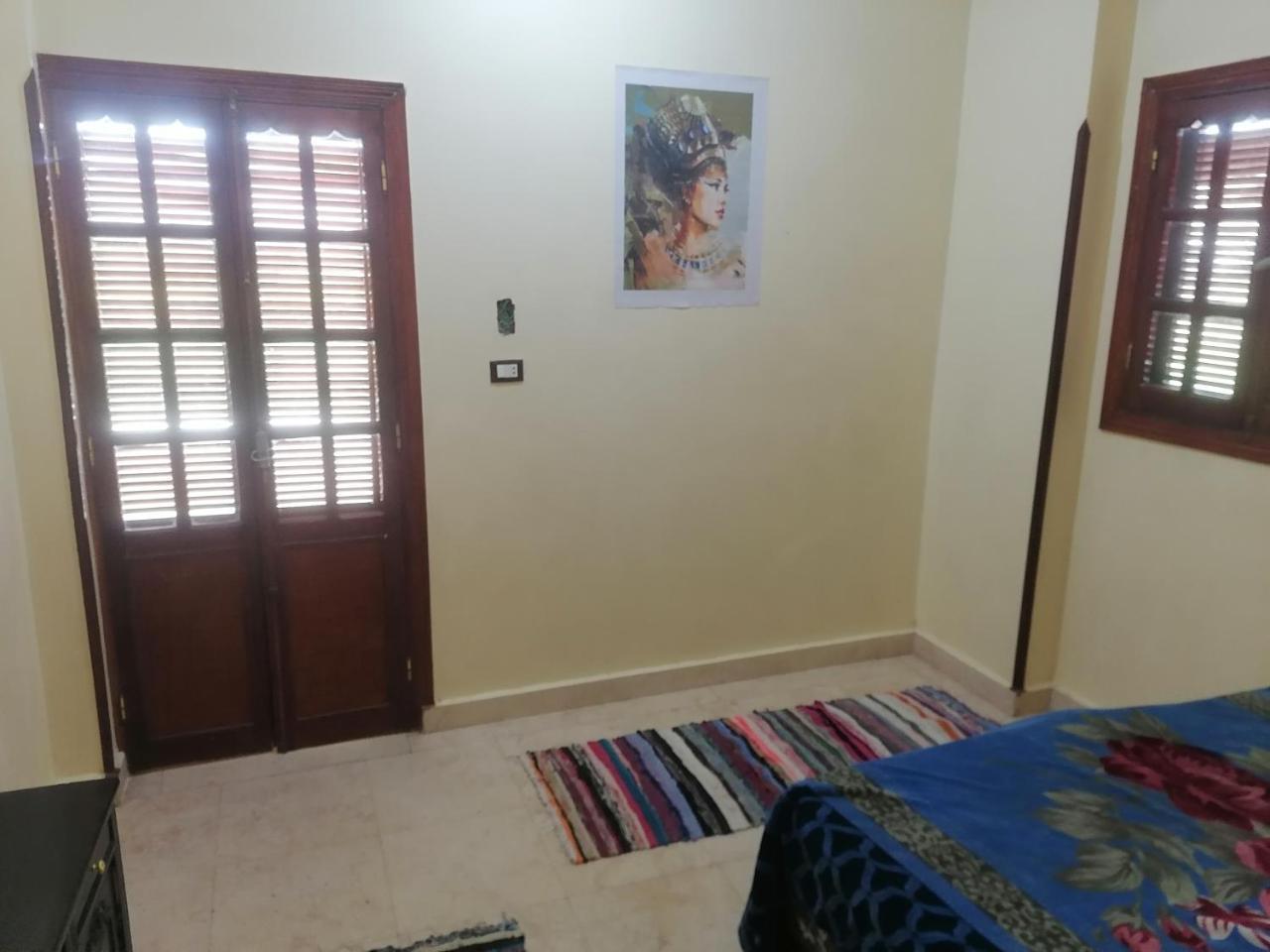 Twin Rooms Close To Most Tourist Areas 1