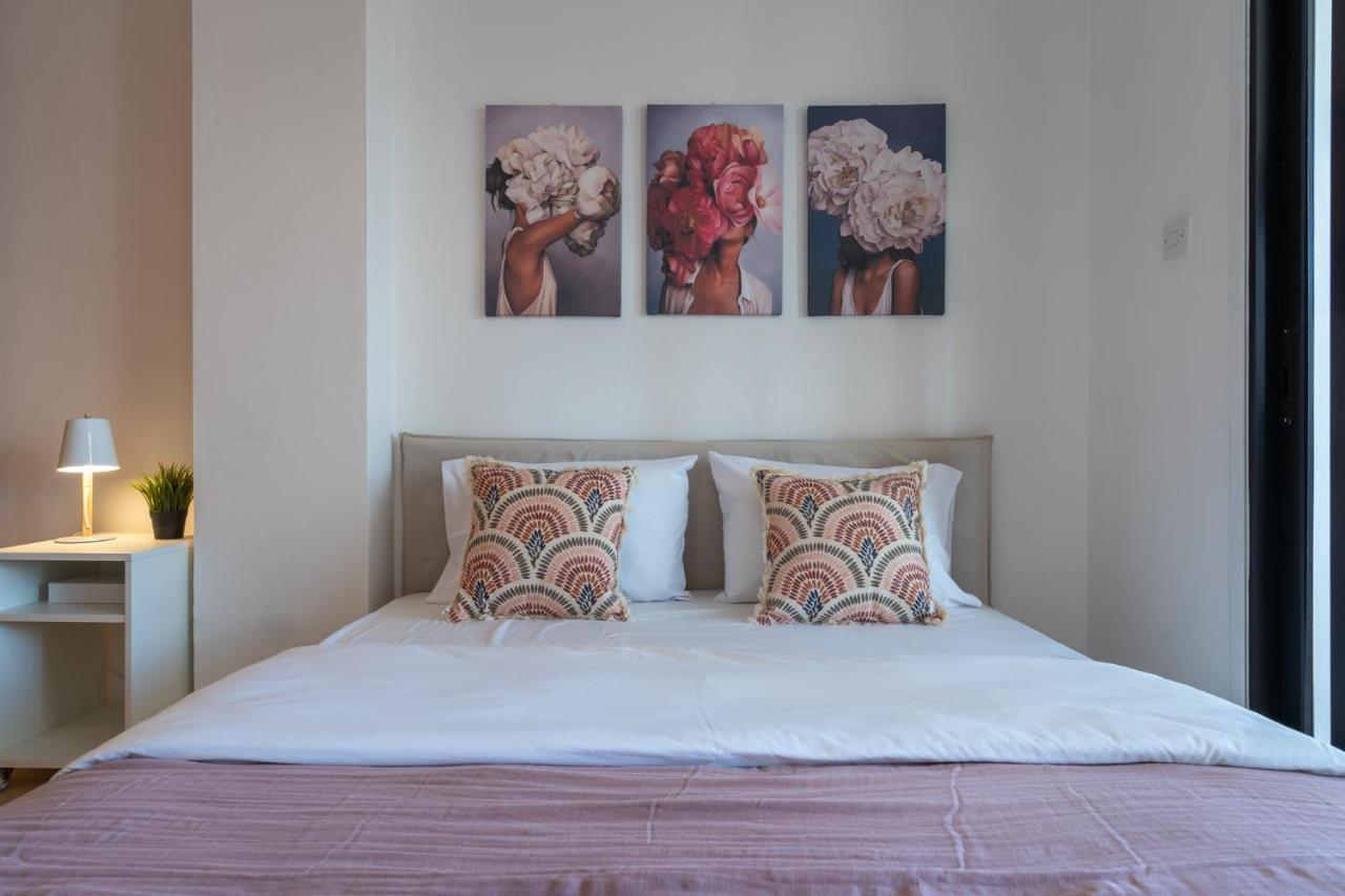 Polyn 1- Bedroom Apartment in Larnaca 2