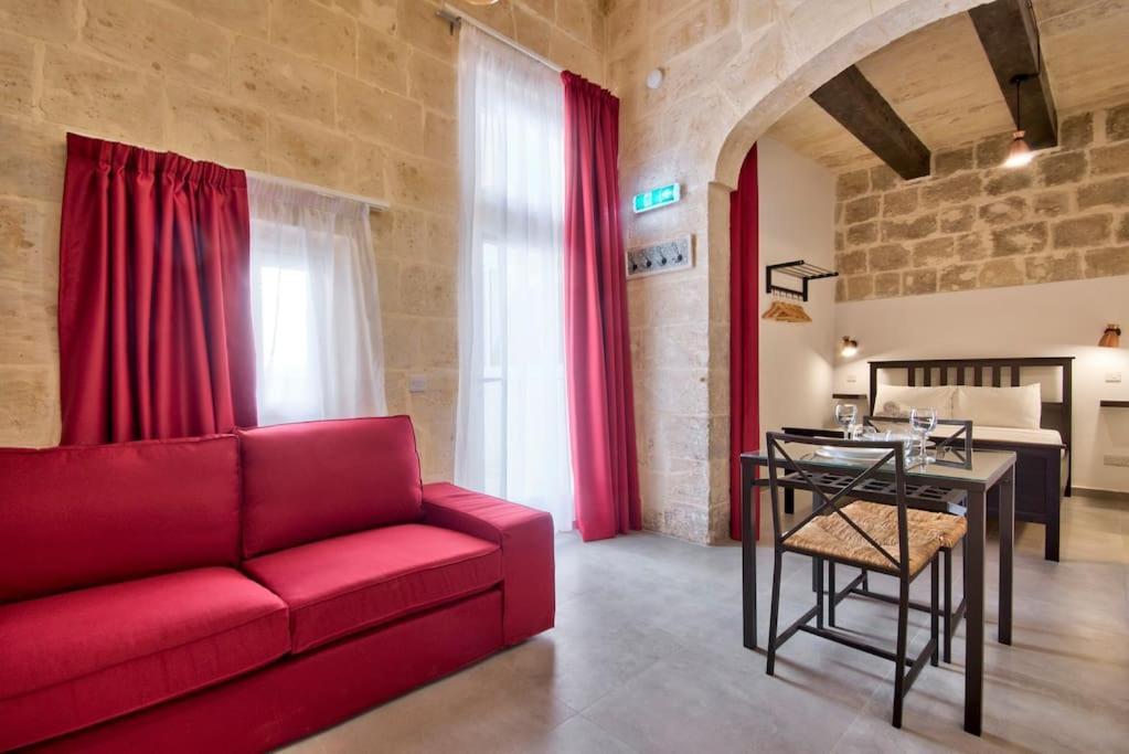 Vallettastay Old Lodge Apartment 2 1