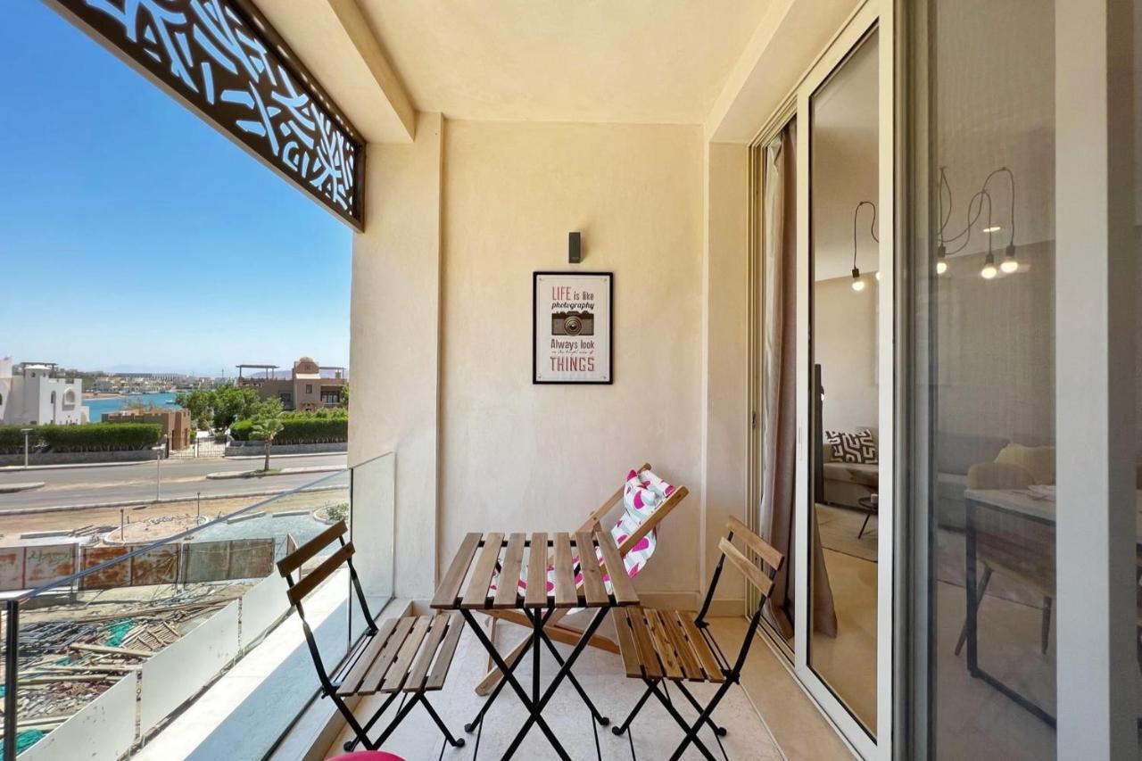 Enticing & Earthy 1 Bdr Mangroovy Free Pool & Beach Access 2