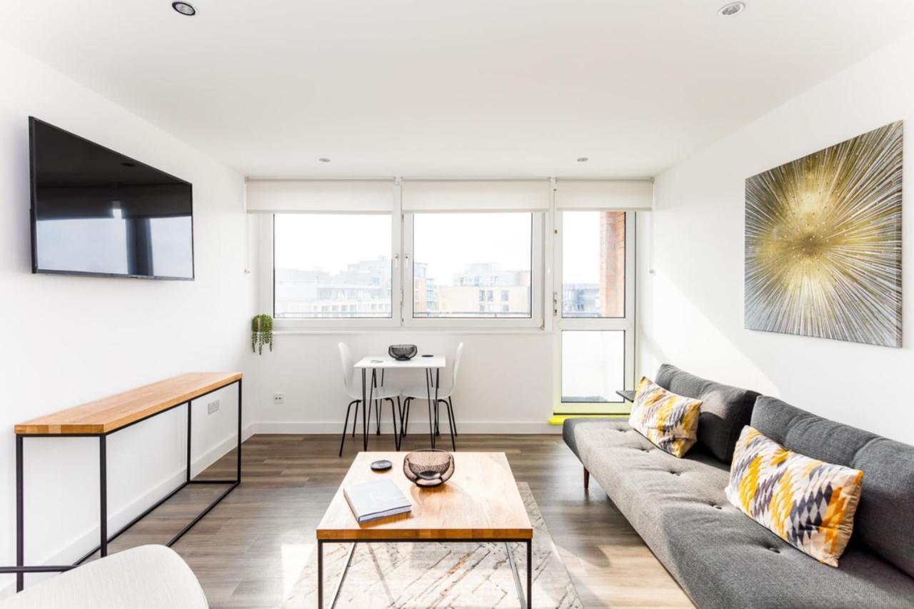 Bright London Bridge Apartment 1