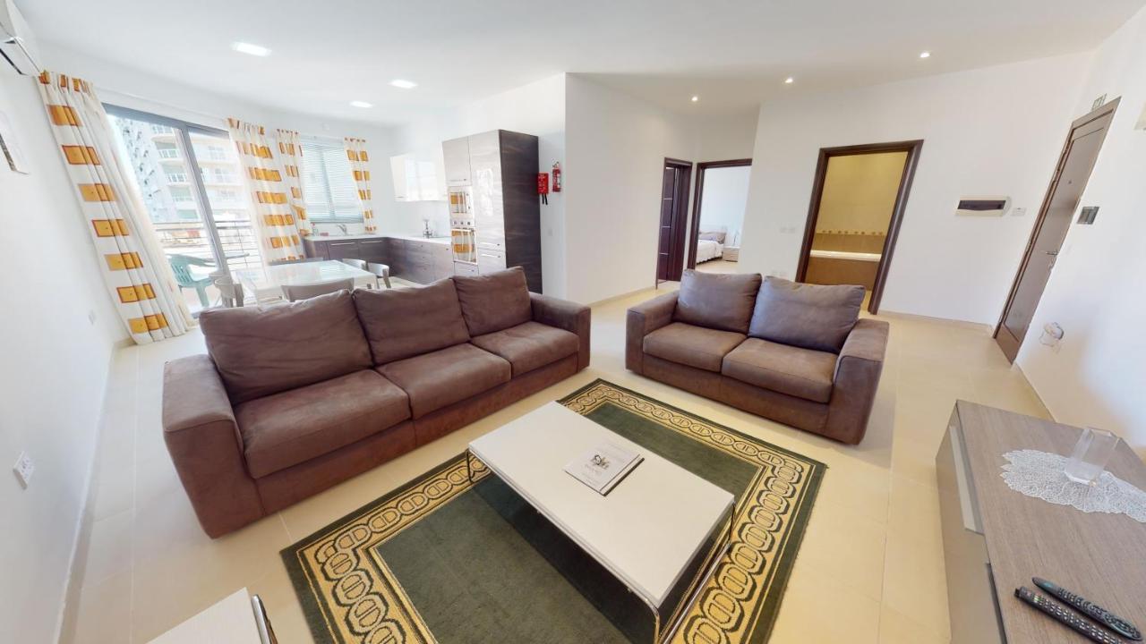 Spacious 2 Bedroom Apartment in Sliema 1