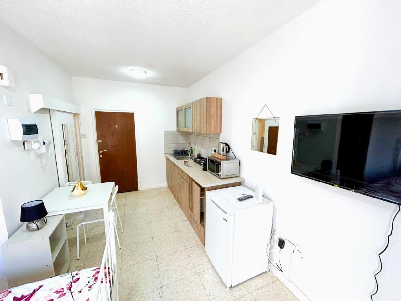 Central Comfort Studio 2