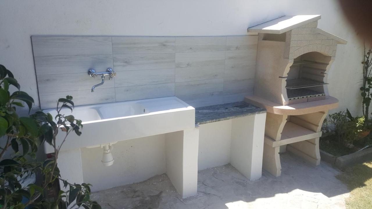 Casa Vacanze " Is Meris " 2