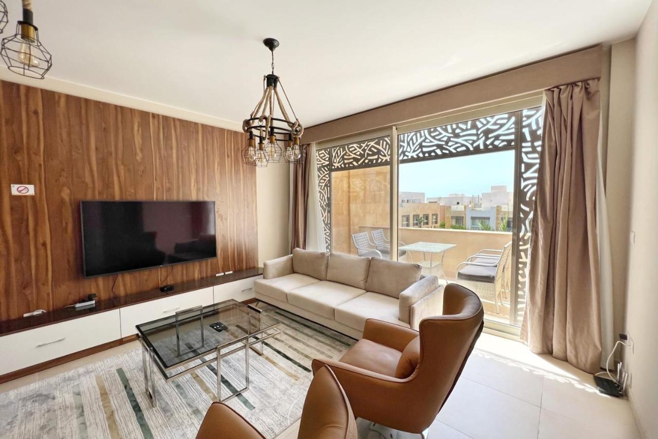 Charming 2bdr W Sea & Pool View Free Beach & Pool Access 2