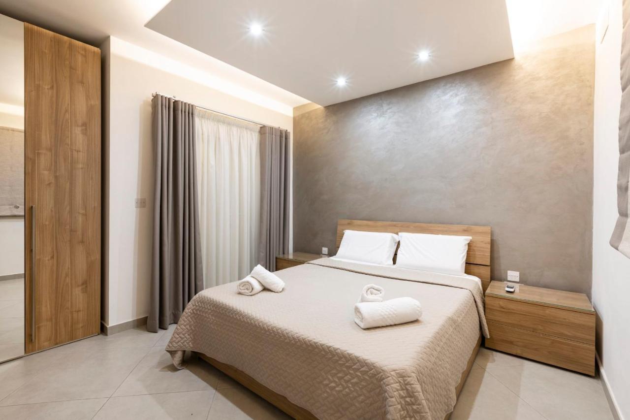 Brand New 3bed-Hosted by Sweetstay 2