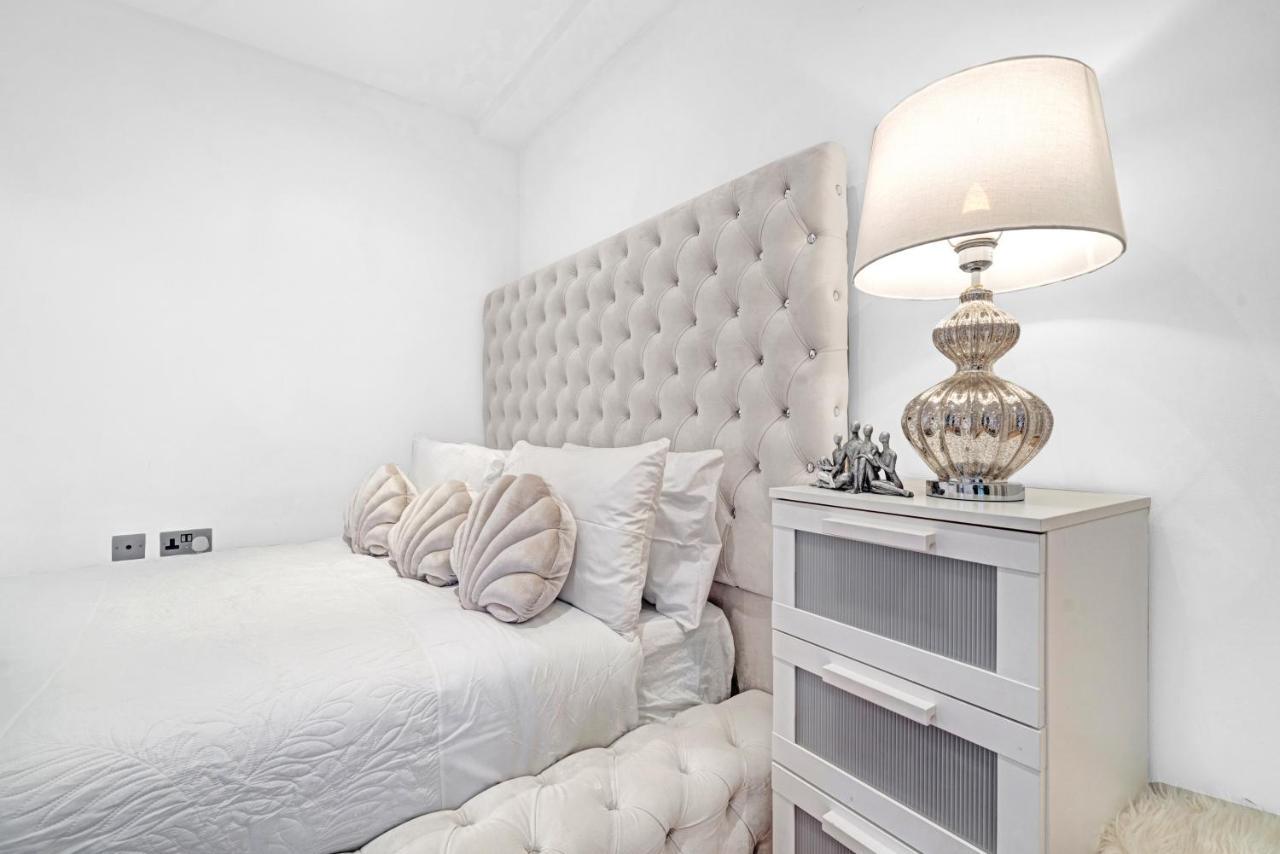 Tandy 2bed 2bath Apartment Great Location Excellent Transport Links London Bridge 1