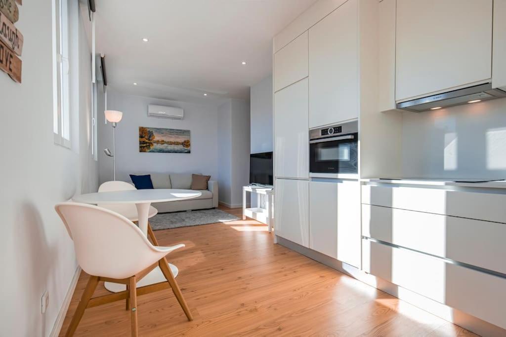 Monteverde IV by Innkeeper 1