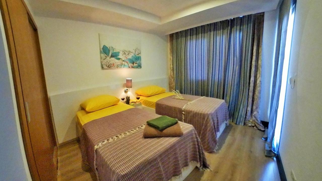 Cozy And Luxury Apartment in Amazing Facility 1