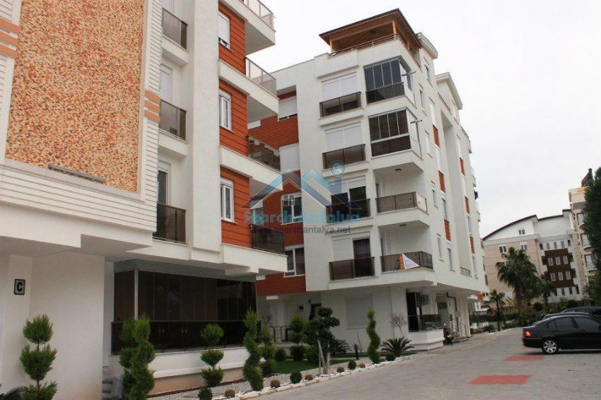 Konyaalti Liman Denize 400 Mt Havuzlu 1