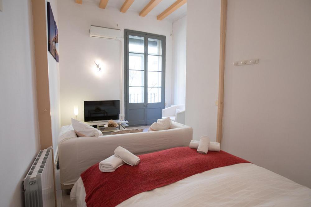 Poble Sec Charming Apartment 2