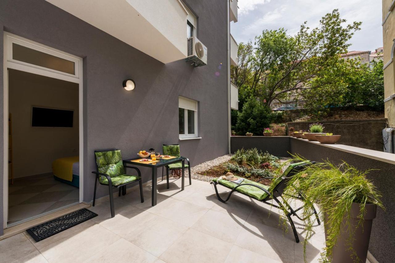 Free Parking Marli 4 - Room with Private Entrance - 1