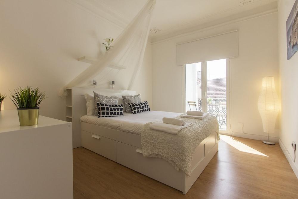 Bairro Alto Stylish by Homing 1