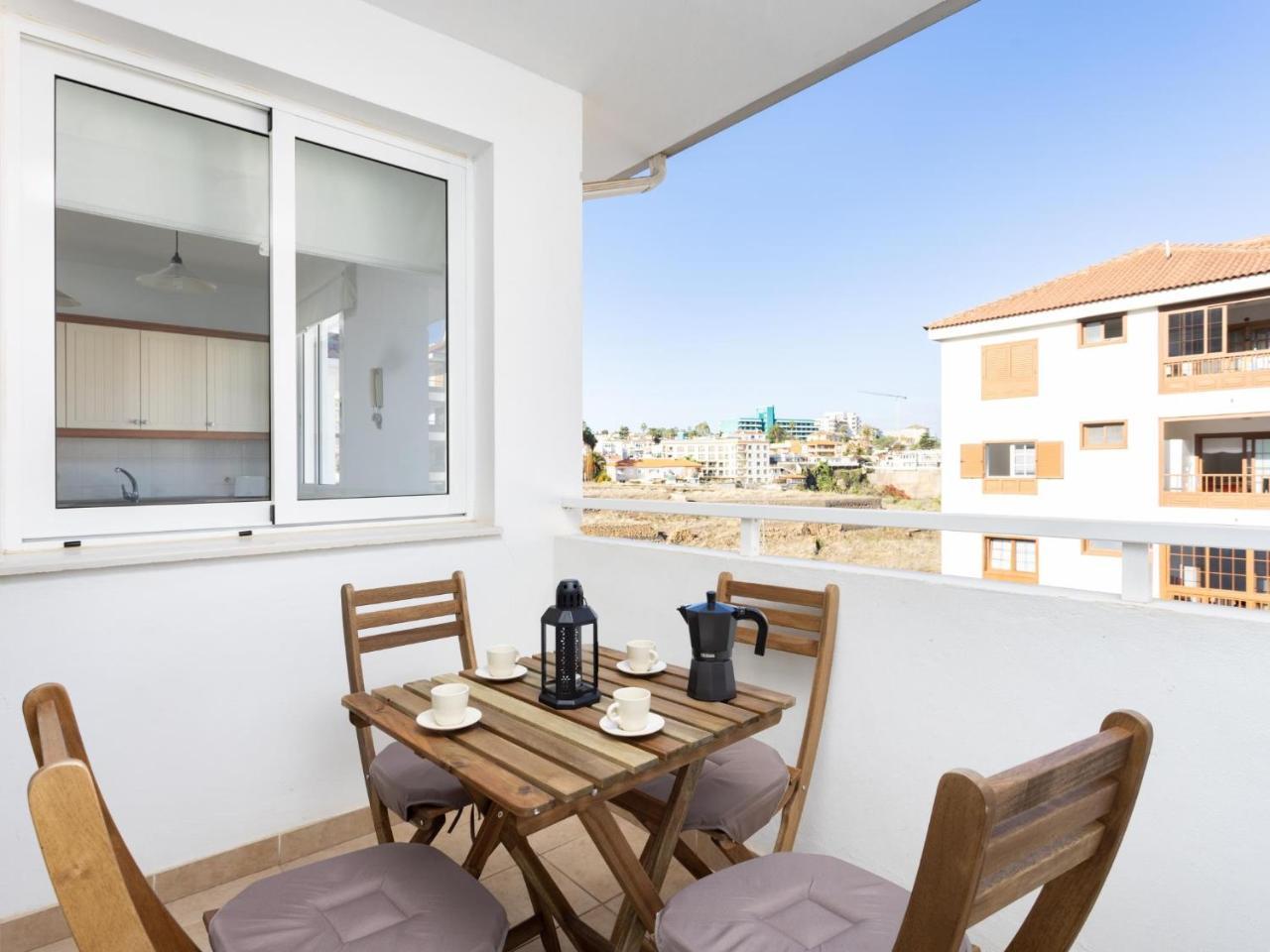 Lightbooking Puerto de la Cruz Tenerife 1