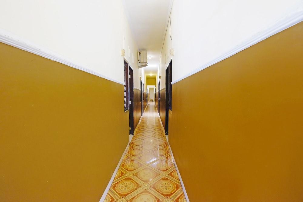 Wisma Idola Palopo by Oyo 2