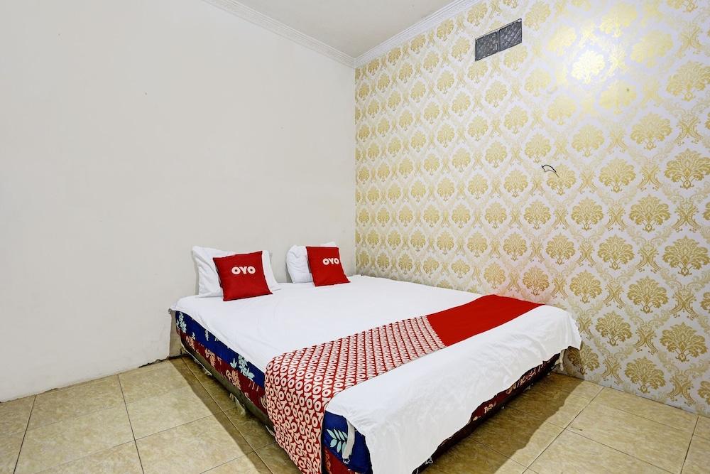 Spot on 92208 Hotel Andira Syariah