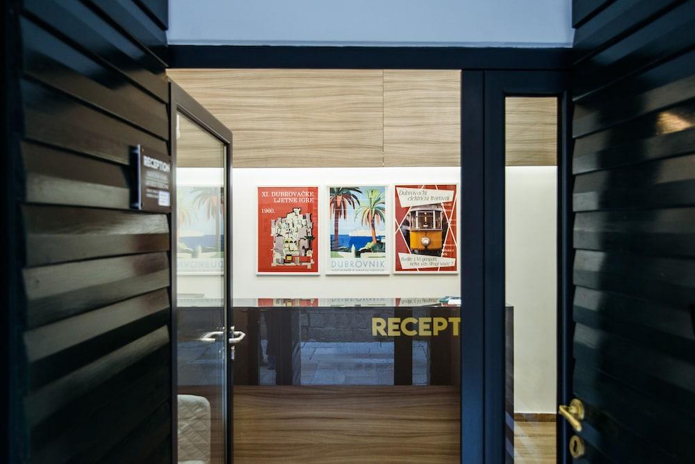 Art Deco Rooms by Duhomes 1