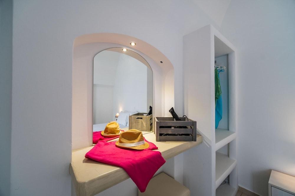 Casa Maritina Private Villa with Jacuzzi 2